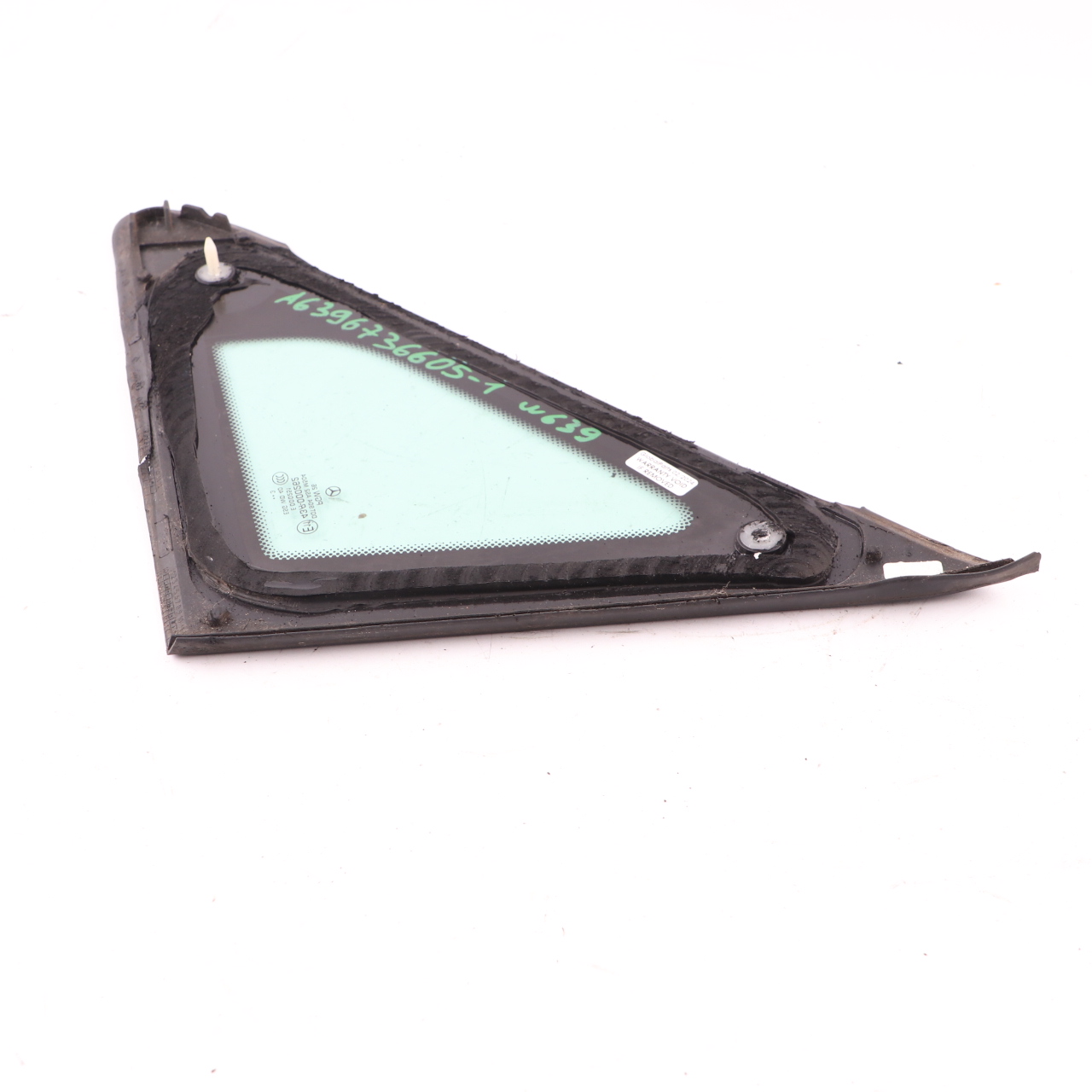 Side Quarter Window Mercedes Vito W639 Front Right O/S Triangle Glass AS2