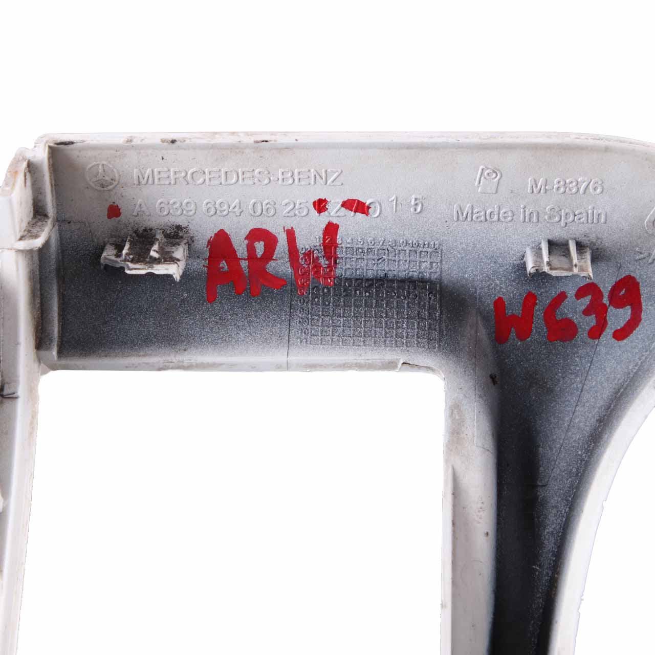 Mercedes W639 Hintere Stoßstange Formteil unten rechts Arctic White A6396940625