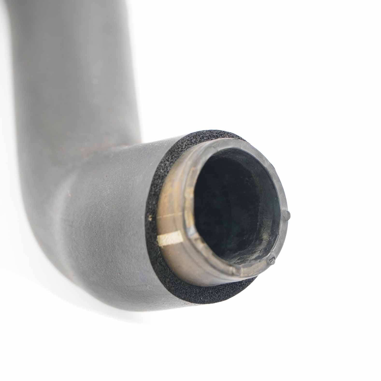 Water Hose Mercedes Vito W639 Cooling Radiator Coolant Pipe Hose A6398321823