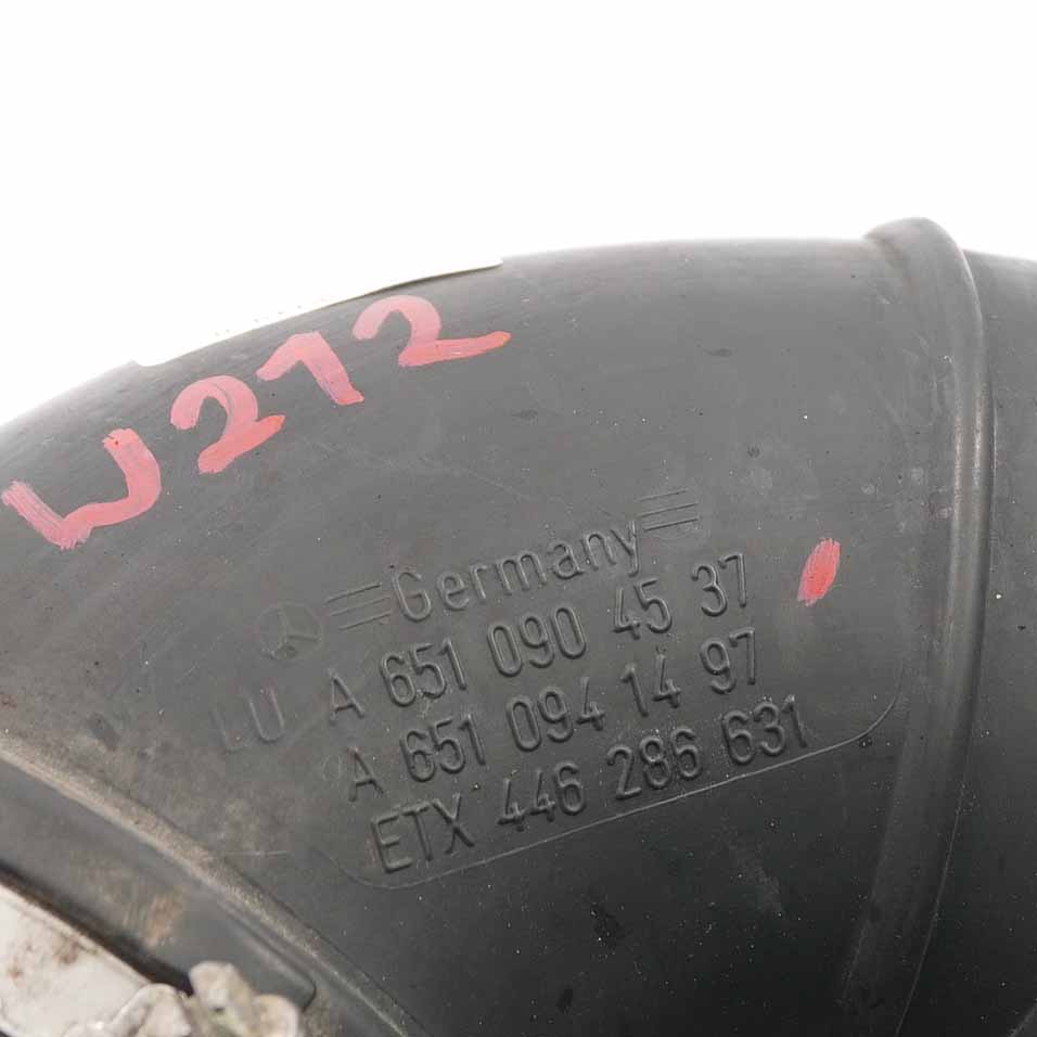 Luft ansaug rohr Mercedes W212 W218 OM651 Diesel Luft  leitung A6510904537