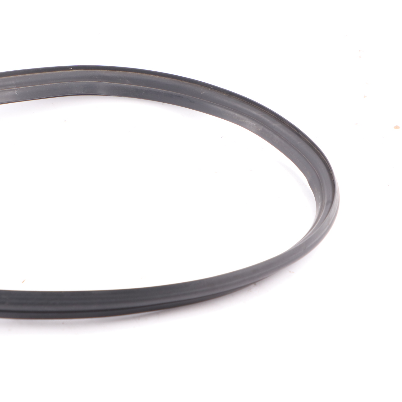 Mercedes W906 Engine Hood Rubber Seal Bonnet Gasket Sealing A9068890098