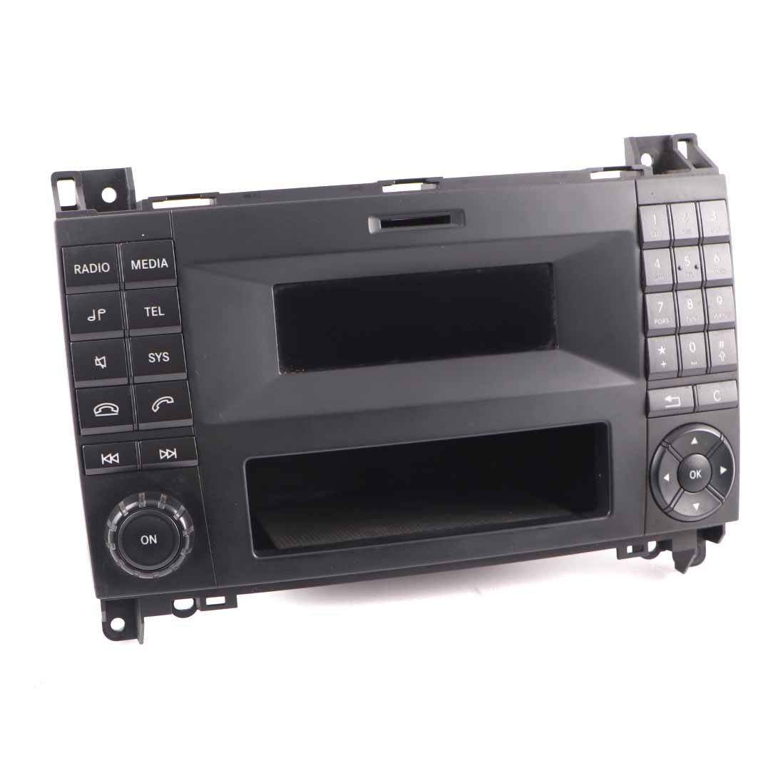 Mercedes Sprinter W906 Radio CD Spieler Audio Stereo Hauptgerät A9069000103