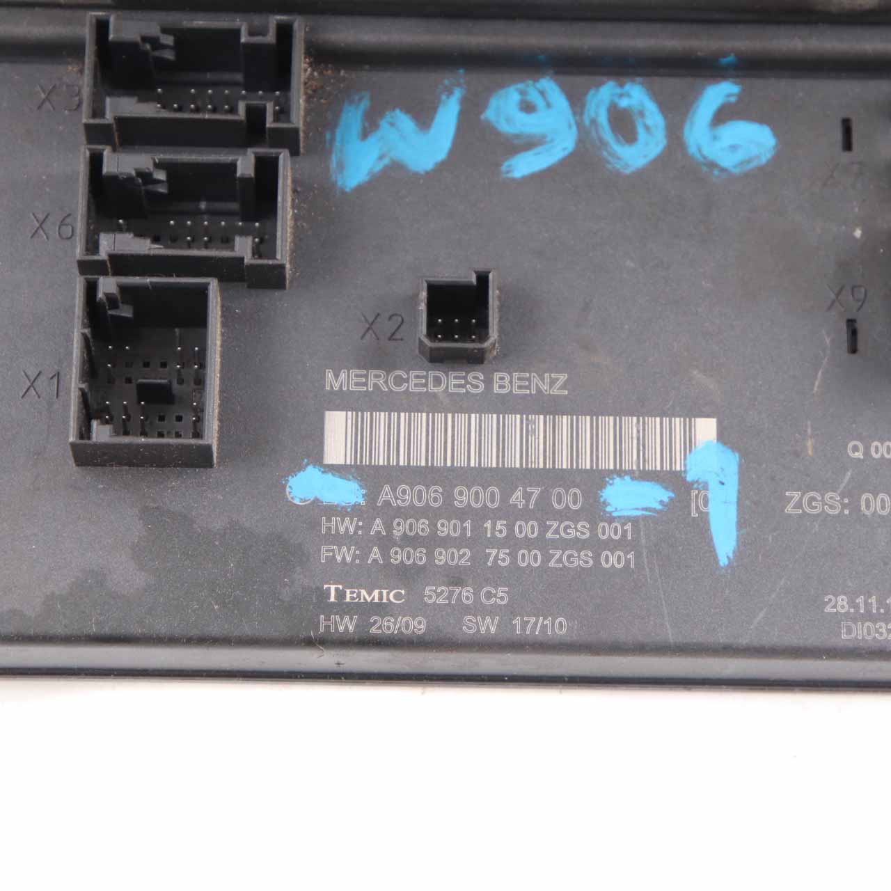 Mercedes Sprinter W906 Fuse Box SAM Control Unit Module A9069004700