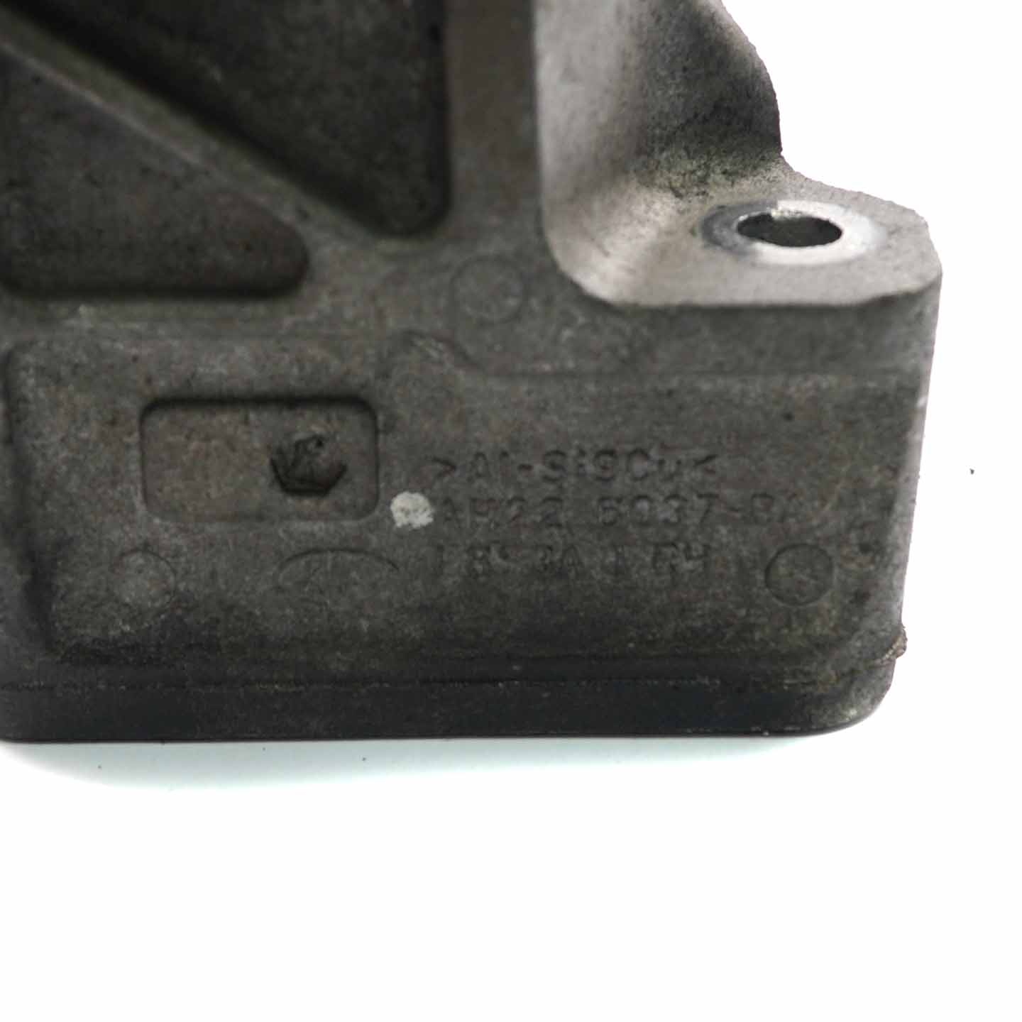 Engine Mount Land Rover Range L320 3.0d Right O/S Support Holder AH22-6037-BA