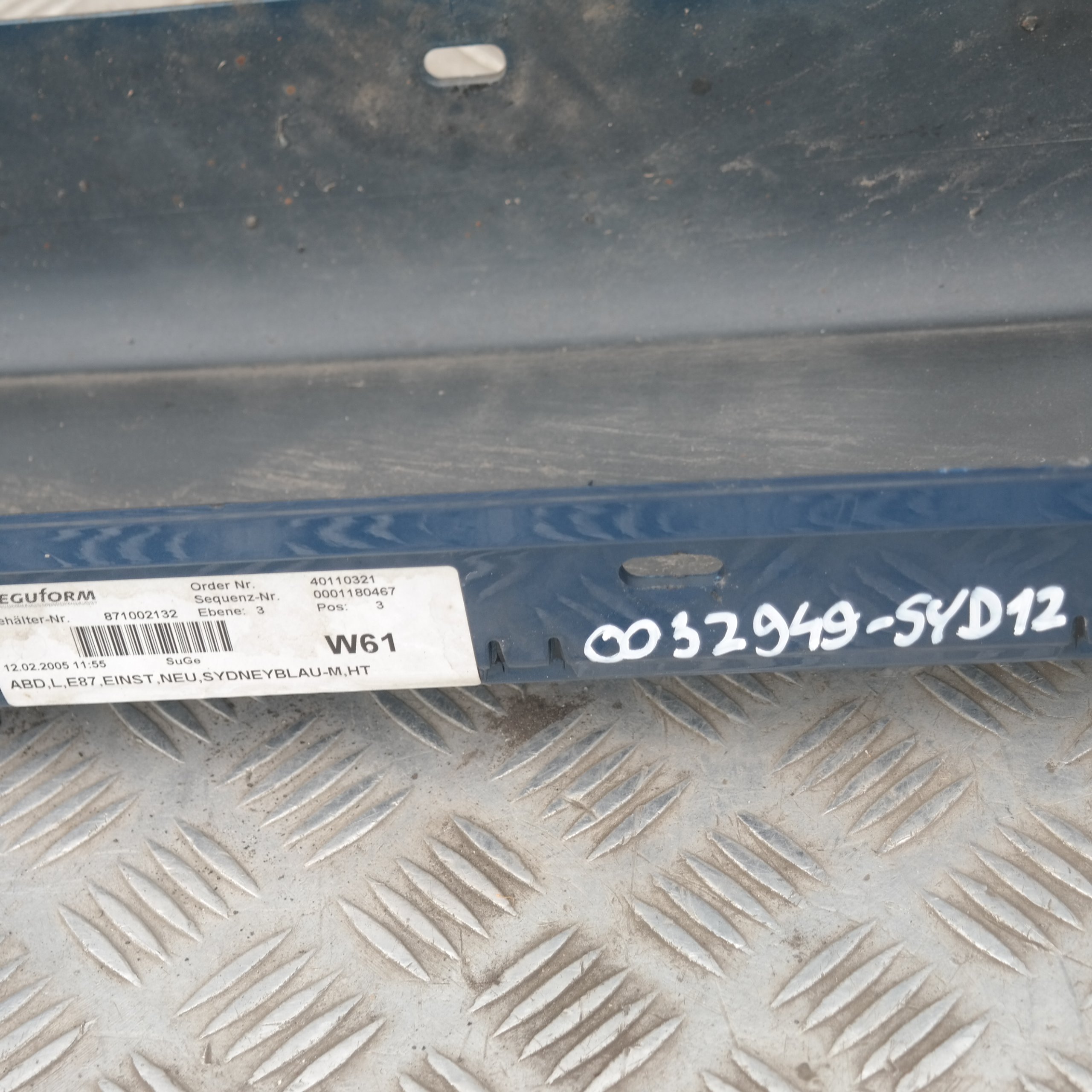 BMW 1 SERIES 12 E87 Sill Strip Side Skirt Left N/S Sydneyblau Sydney Blue - A19