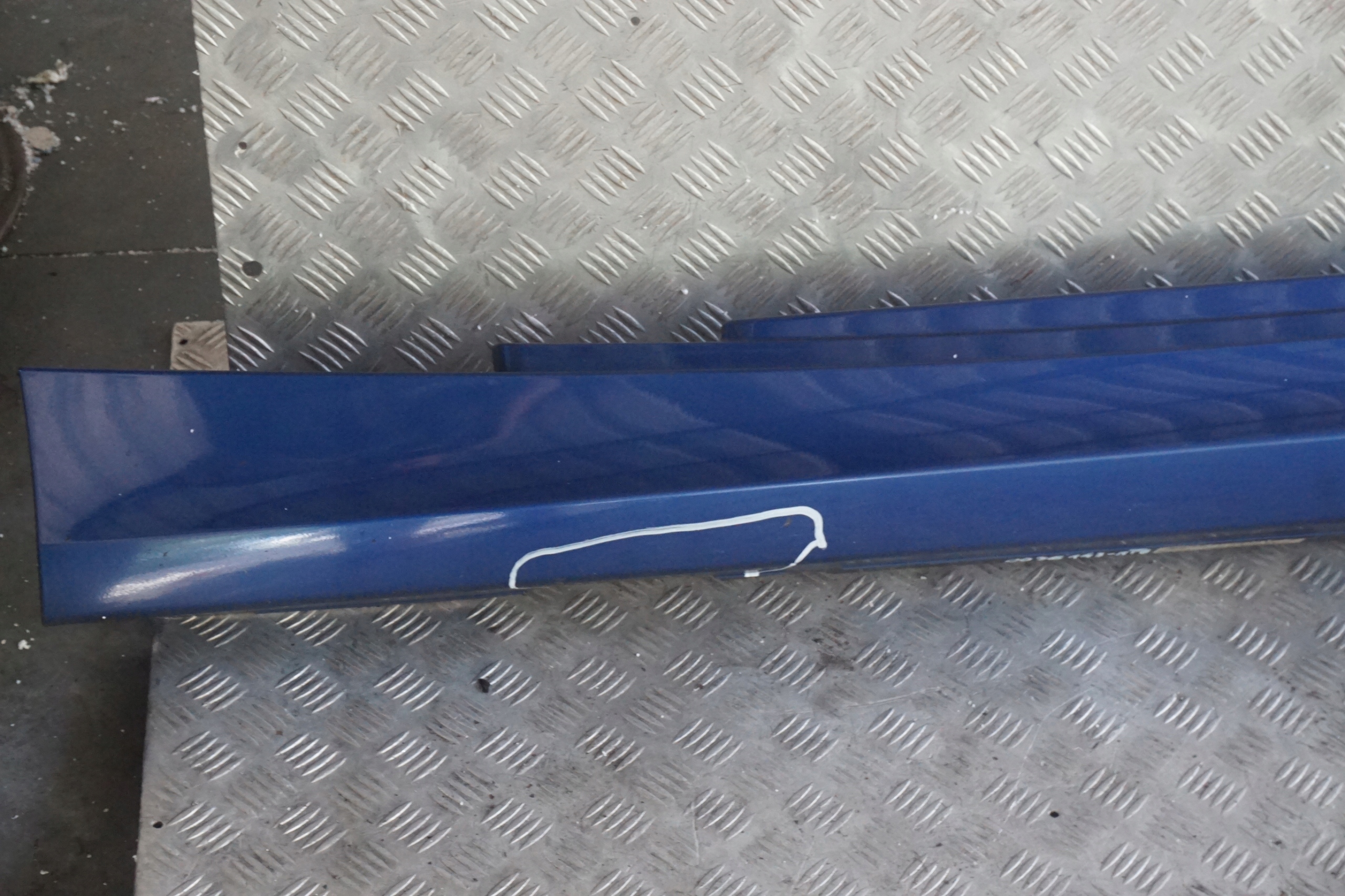 BMW 1 SERIES 5 E81 E82 E88 Sill Strip Side Skirt Left N/S Montegoblau Blau Blue