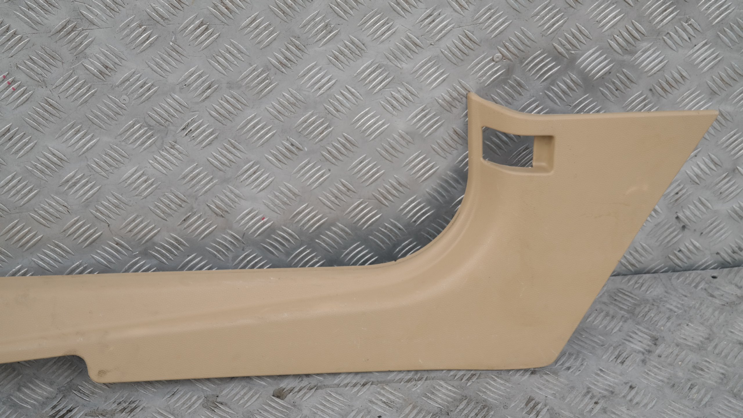 BMW Mini R57 Cabrio Lateral Trim Panel Bottom Front Kick Left N/S Tuscan Beige