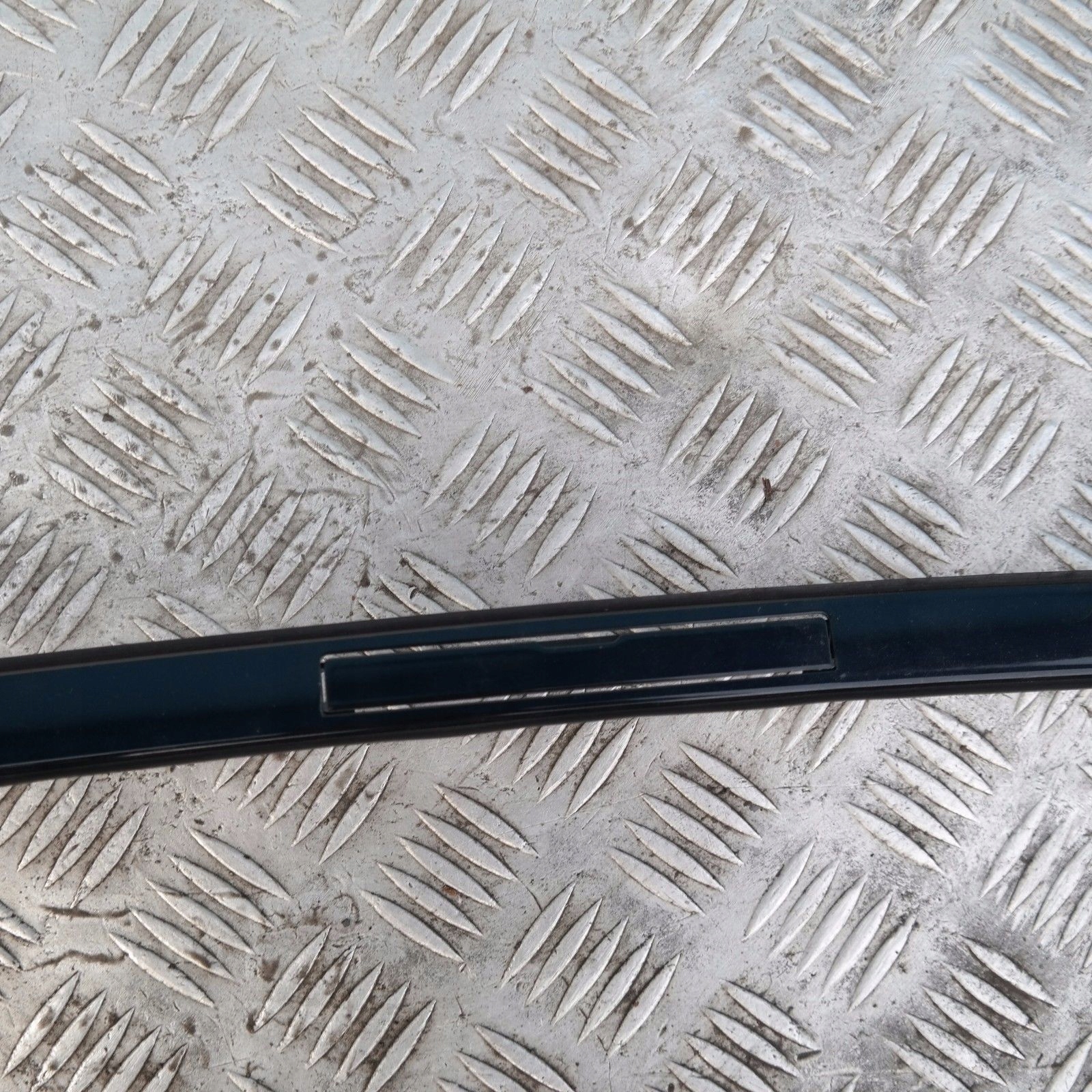 BMW 3 Series E90 Left Roof Moulding Railing Trim N/S Carbonschwarz Carbon Black