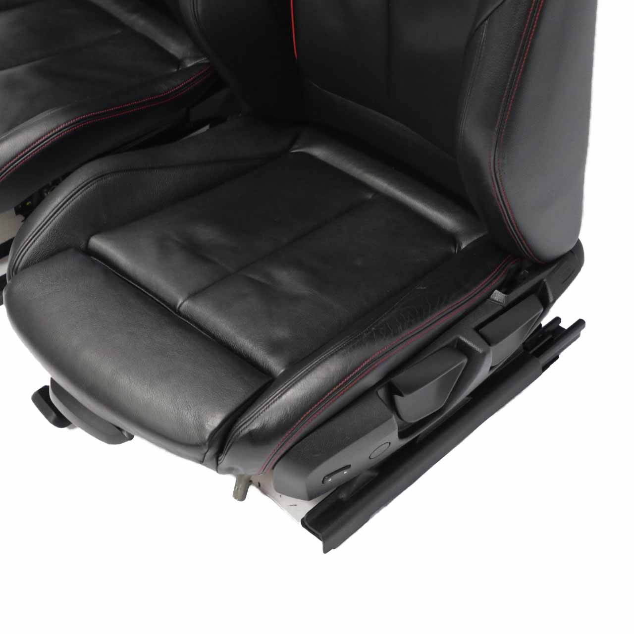 BMW F30 Sitze M Sport Schwarz Leder Dakota Akzent Rot Interieur Set Sitz