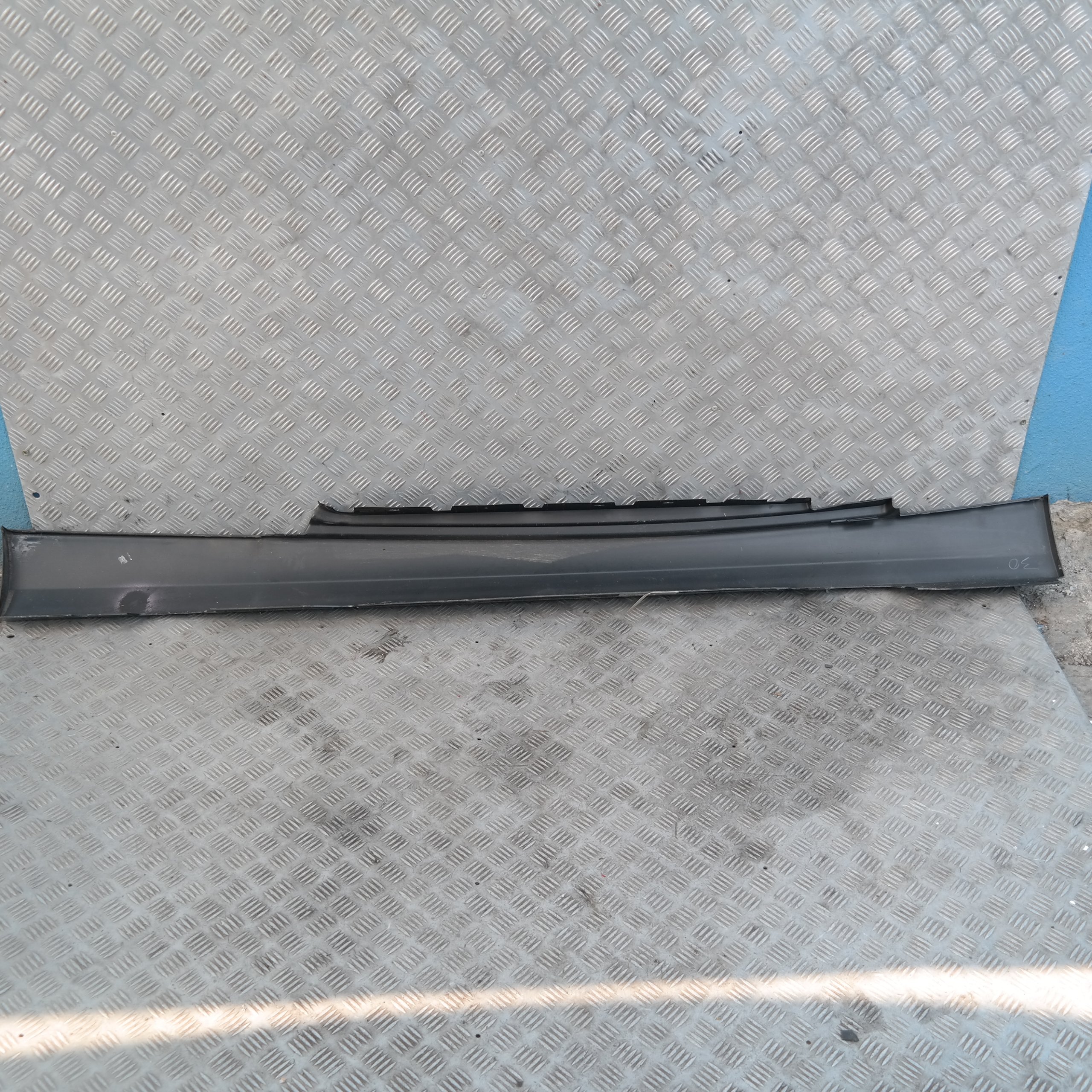 BMW 1 Series 6 E81 E82 E88 Sill Strip Side Skirt Right O/S Schwarz 2 Black - 66