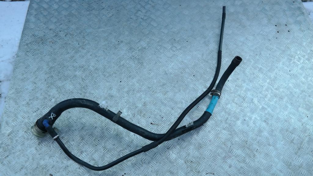 BMW X5 Series E53 PLASTIC FILLER PIPE PETROL 7175082 6750915