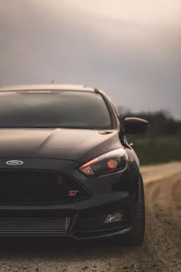 Die häufigsten Reparaturen an Ford-Fahrzeugen: Warum sind billige Ersatzteile eine falsche Ersparnis und warum ist es besser, ein gebrauchtes Originalteil zu wählen?