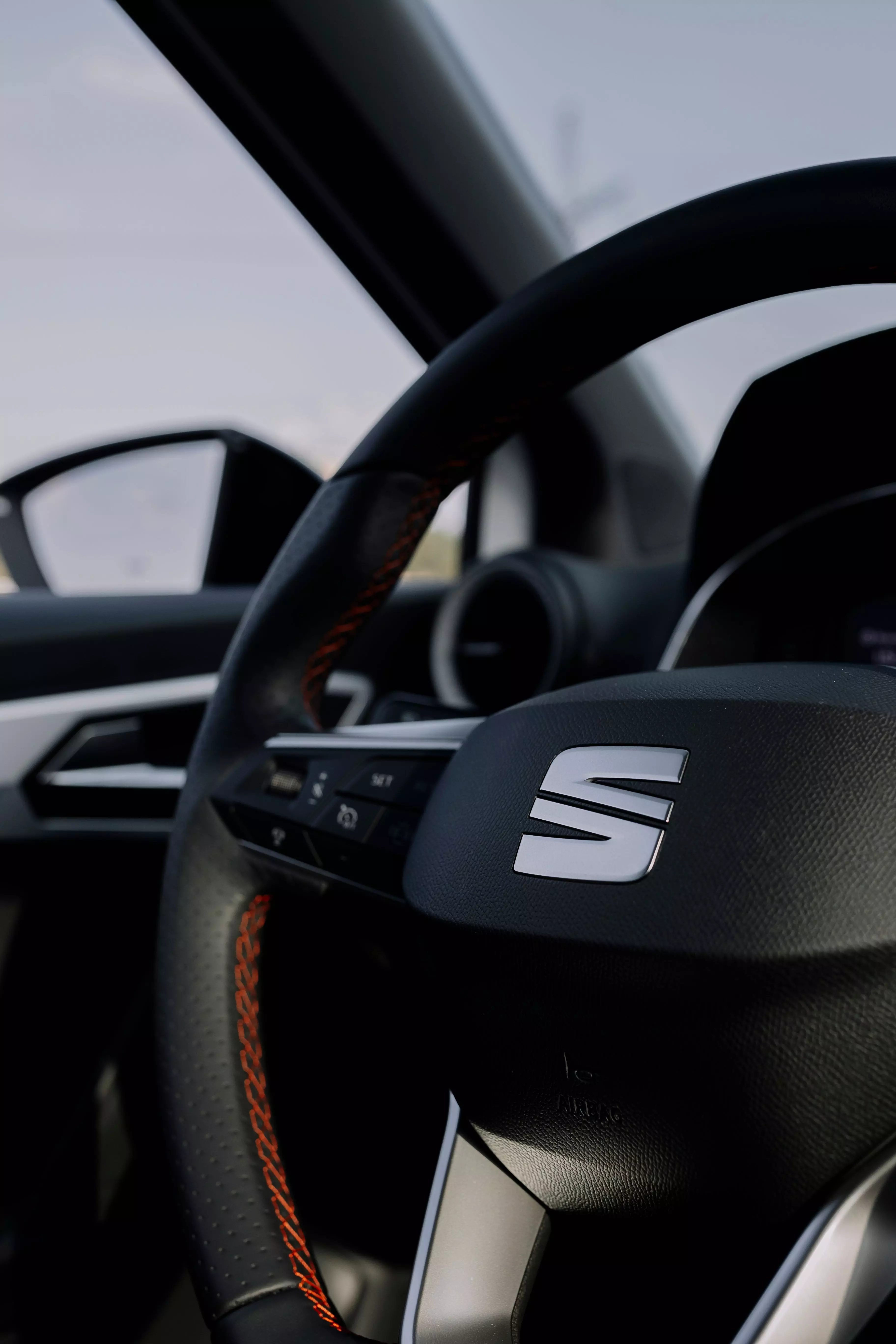 Zuverlässigkeit und Fahrdynamik bei Seat-Modellen: Wie lassen sich Reparaturkosten durch die Wahl von Original-Ersatzteilen reduzieren?
