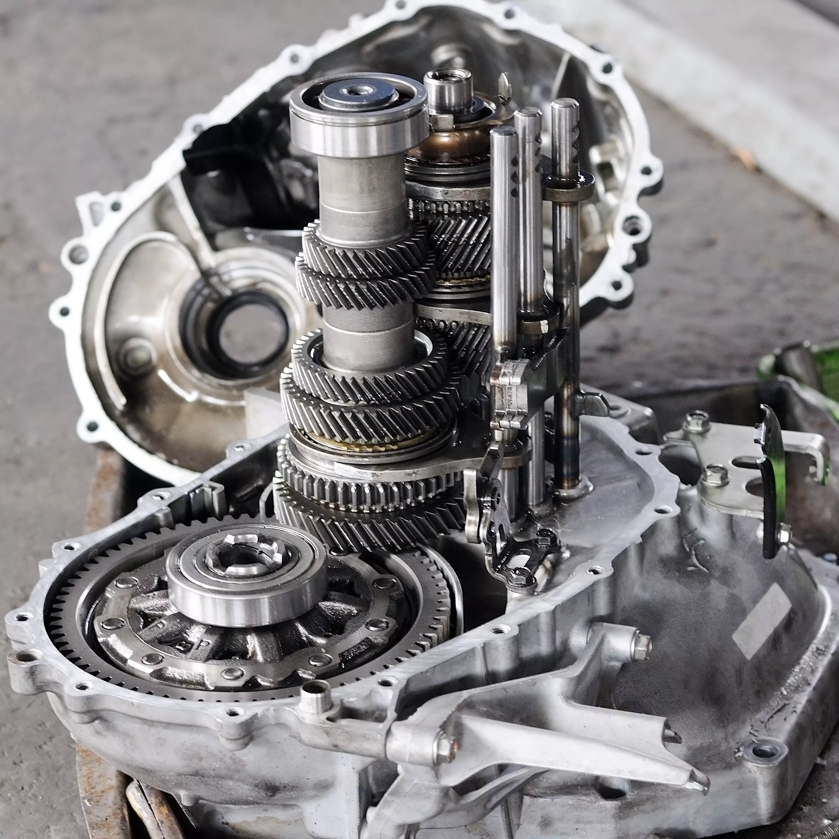 Key drivetrain components – transfer cases and reducers