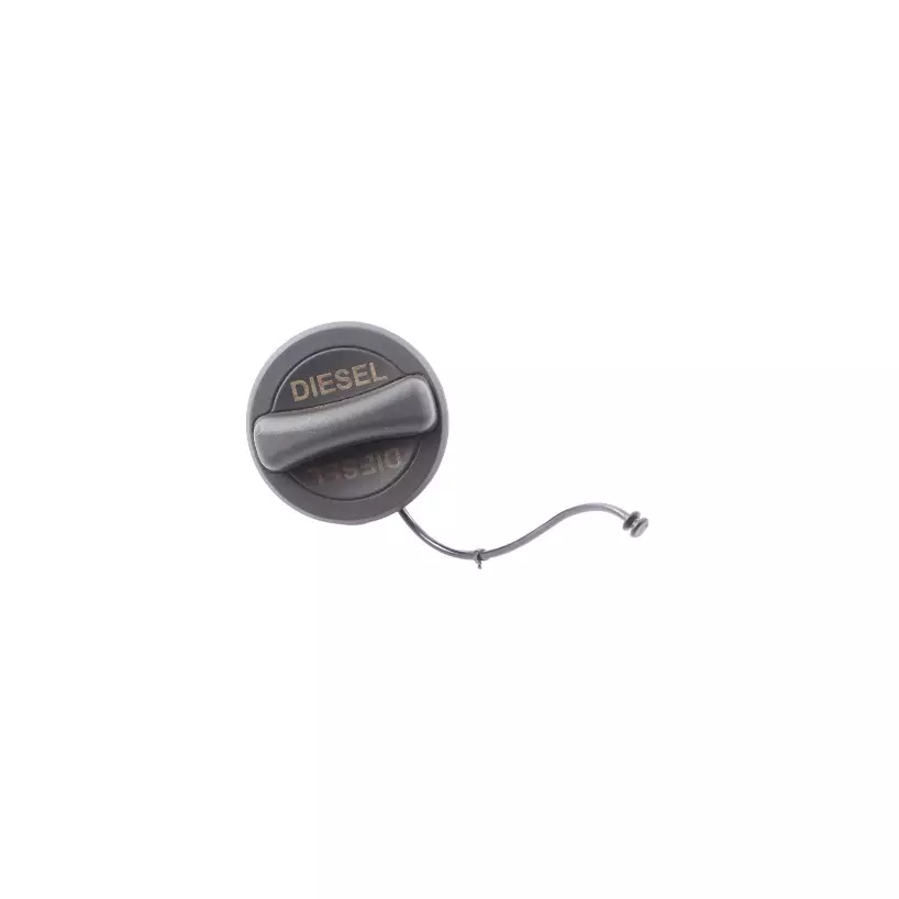Fuel filler flaps and caps for safe and sealed refueling