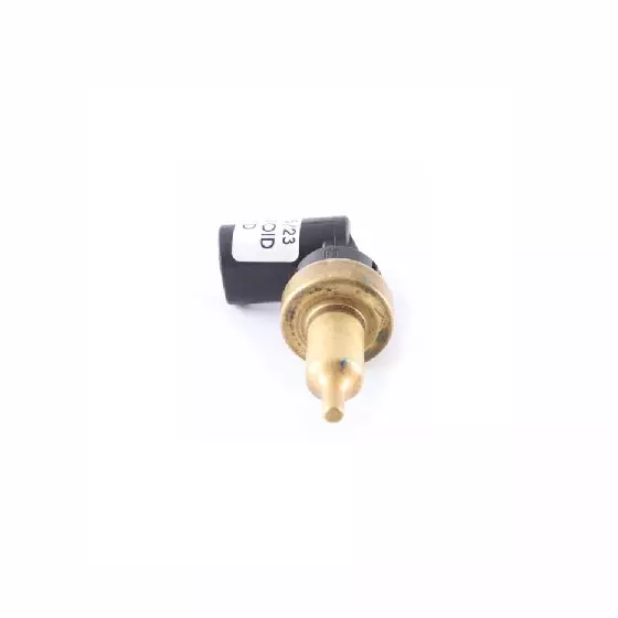Engine temperature sensors for accurate performance monitoring