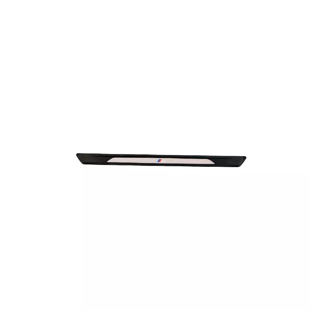Interior trim moldings for modern style and elegance